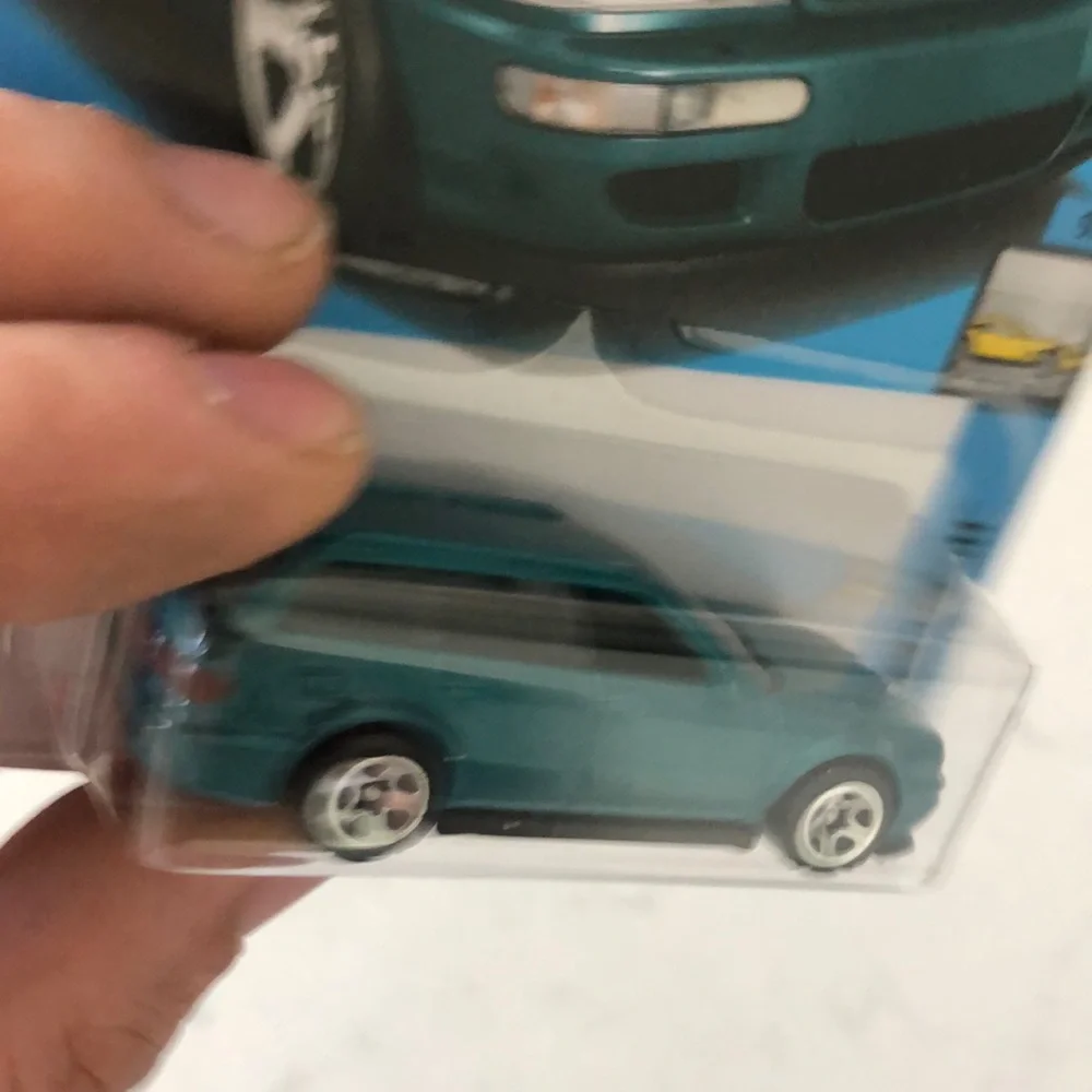 '94 Audi Avant RS2 Toy Car - Blue